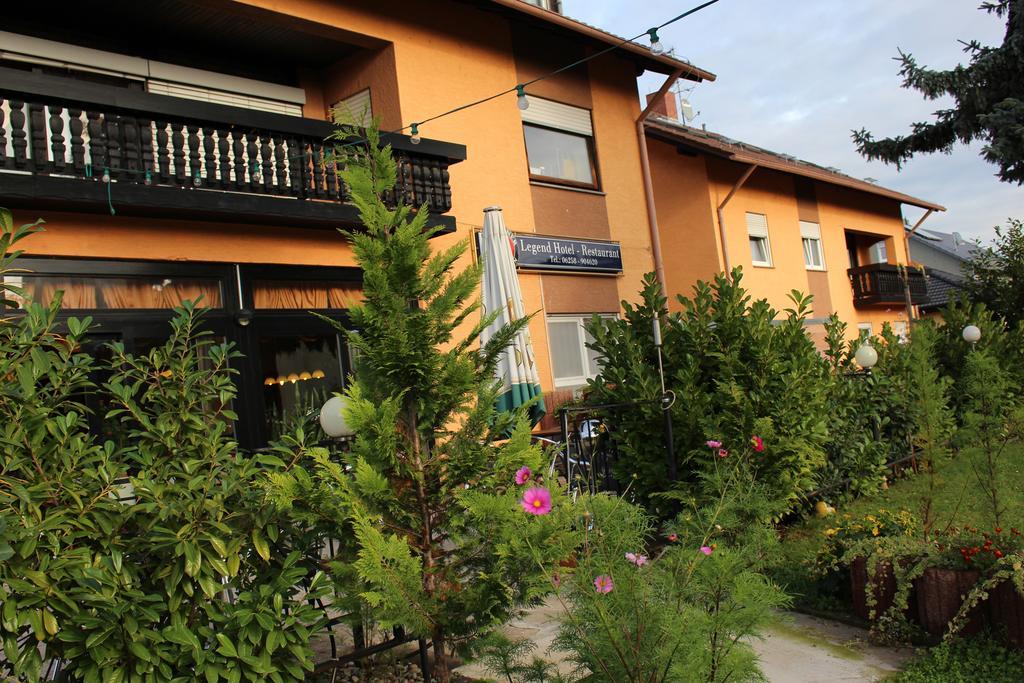 Legend Hotel Biebesheim am Rhein Экстерьер фото