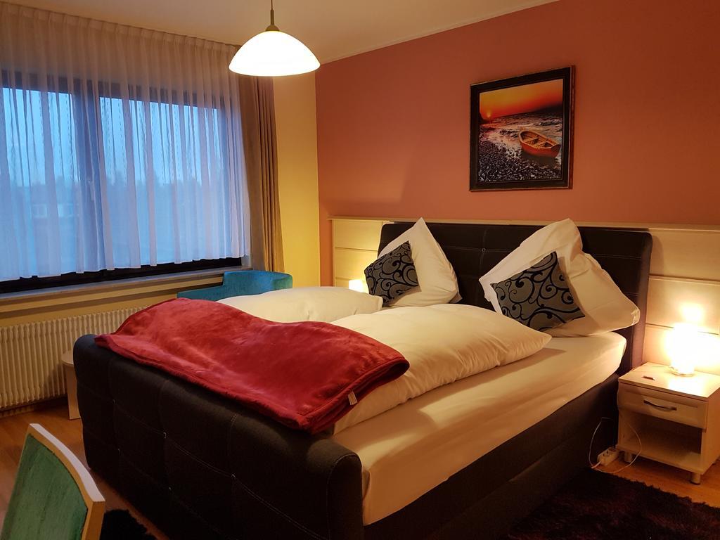 Legend Hotel Biebesheim am Rhein Экстерьер фото